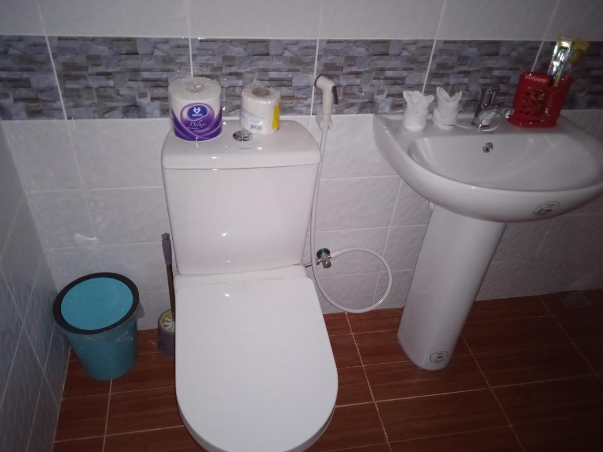 Sarah'S Garden Bnb & Spa Bed and Breakfast Clarin  Buitenkant foto